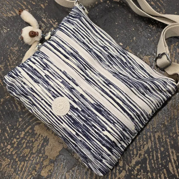 [BUNJANG] Kipling Stripe Crossbody Bag / 키플링 스트라이프 크로스백