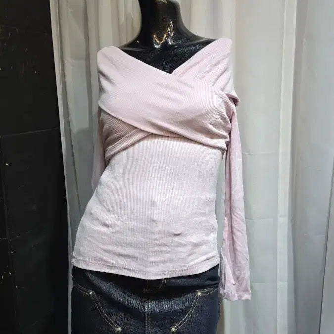 [BUNJANG] Off-Shoulder Ribbed Cross Long Sleeve Top / 오프숄드 골지 크로스 연보라 긴팔