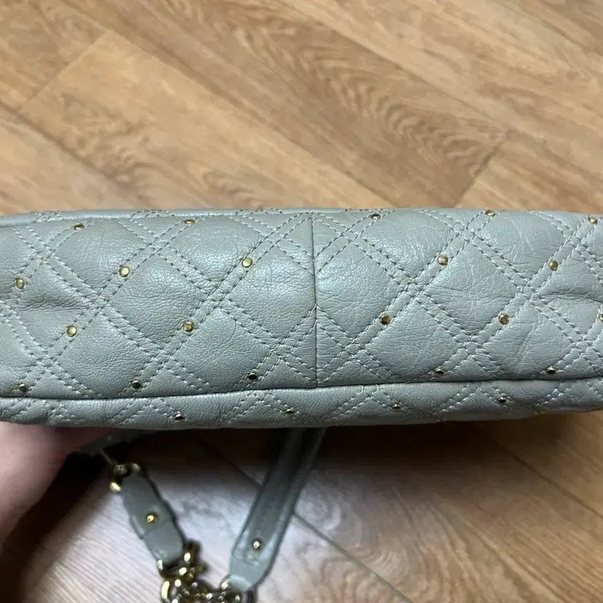 [BUNJANG] Marc Jacobs Quilted Stud Chain Shoulder Bag / 마크제이콥스 퀼팅 스터드 체인 숄더백