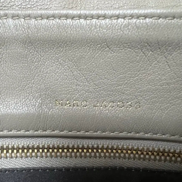 [BUNJANG] Marc Jacobs Quilted Stud Chain Shoulder Bag / 마크제이콥스 퀼팅 스터드 체인 숄더백