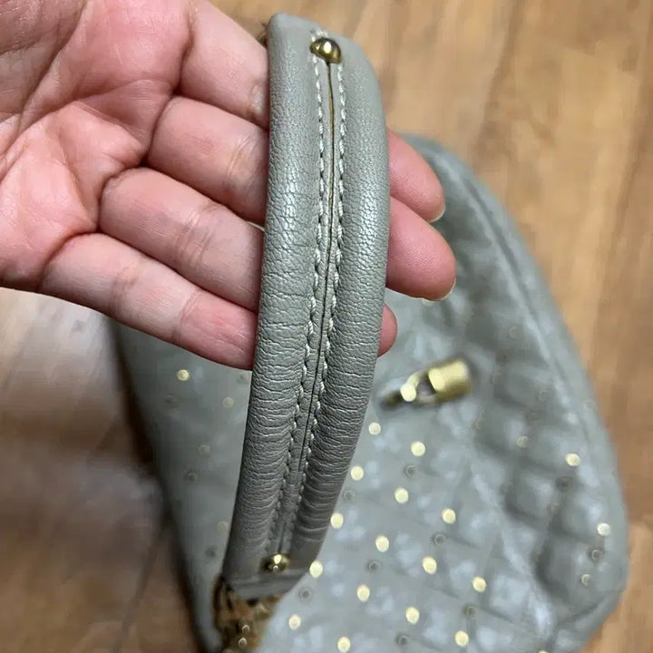 [BUNJANG] Marc Jacobs Quilted Stud Chain Shoulder Bag / 마크제이콥스 퀼팅 스터드 체인 숄더백