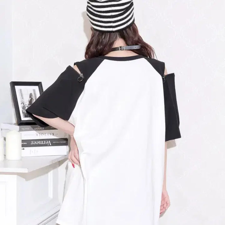 [BUNJANG] NOEMIE 아픈곰 Raglan Shoulder Zip Unisex Short Sleeve T-shirt / 노에미 NOEMIE 아픈곰 라글란 어깨 지퍼 남녀공용 반팔 티셔츠