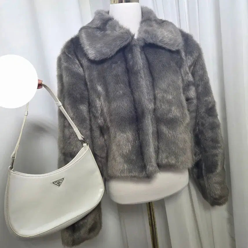 [BUNJANG] Fake Fur Short Jacket Coat / 페이크퍼 숏자켓 코트