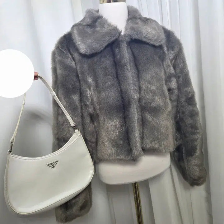 [BUNJANG] Fake Fur Short Jacket Coat / 페이크퍼 숏자켓 코트