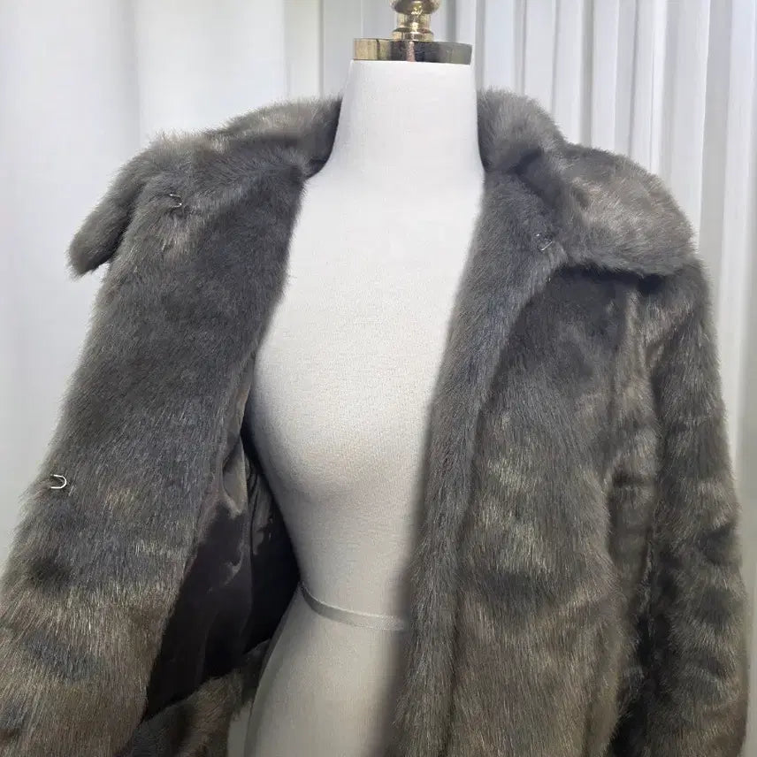 [BUNJANG] Fake Fur Short Jacket Coat / 페이크퍼 숏자켓 코트