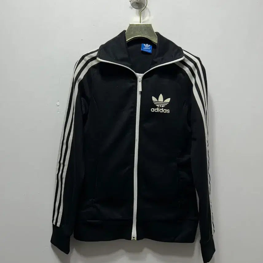 [BUNJANG] Adidas Three-Stripe Track Top Black 90 Size / 아디다스 삼선 트랙탑 블랙 90사이즈
