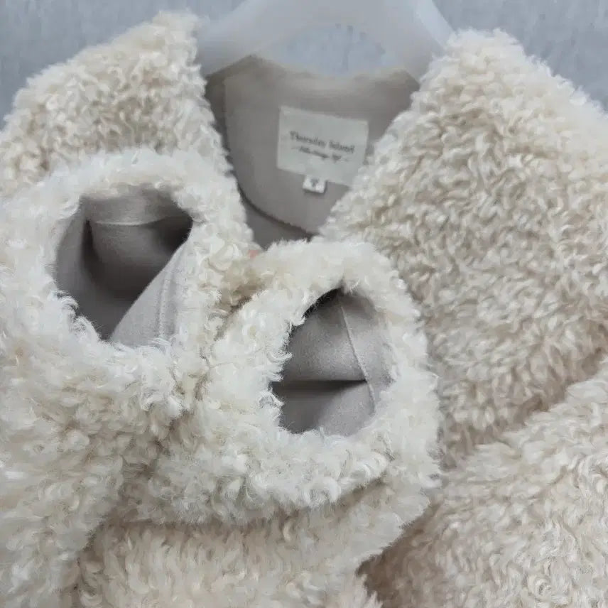 [BUNJANG] Thursday Island M Faux Shearling Jacket / 여성 M 써스데이아일랜드 무스탕 자켓