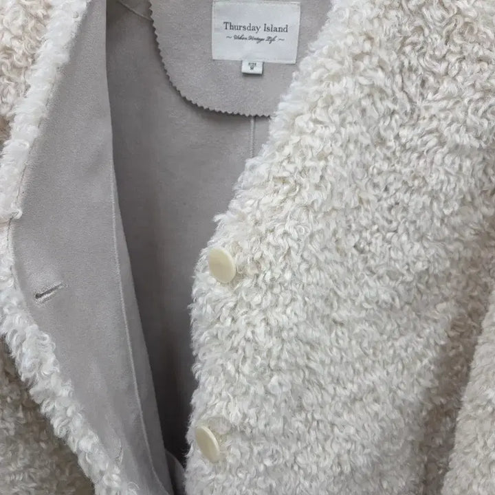 [BUNJANG] Thursday Island M Faux Shearling Jacket / 여성 M 써스데이아일랜드 무스탕 자켓
