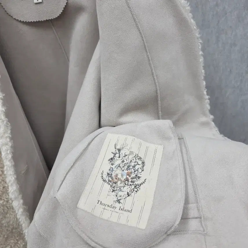 [BUNJANG] Thursday Island M Faux Shearling Jacket / 여성 M 써스데이아일랜드 무스탕 자켓