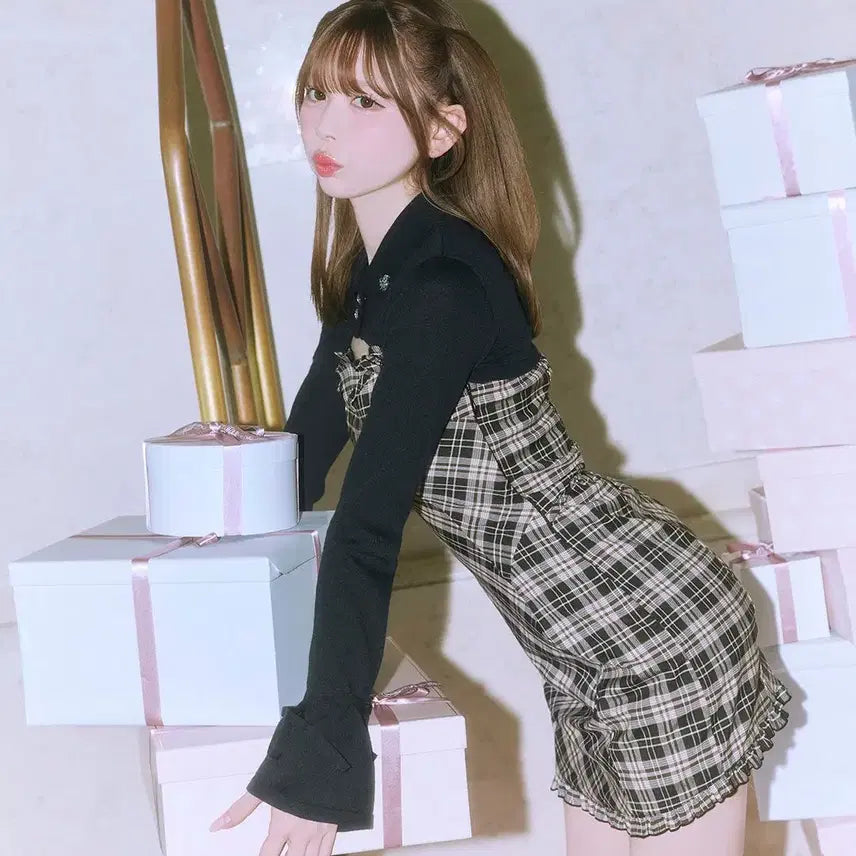 [BUNJANG] Michel Macaron Open Back Check Dress / 미셸마카롱 백 오픈 체크 원피스