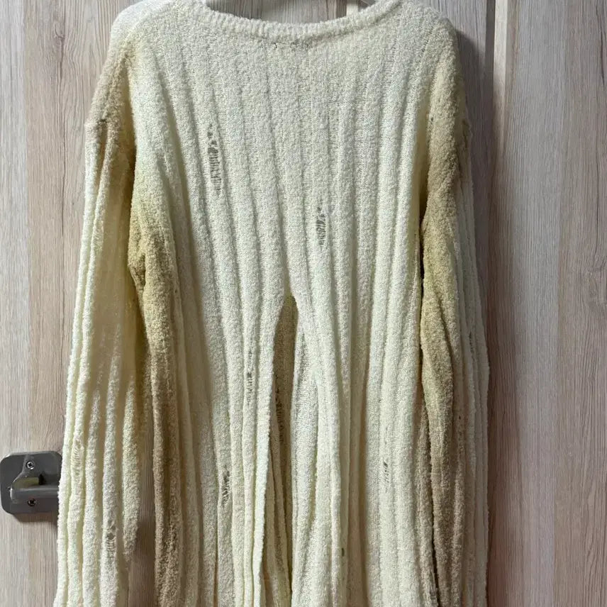 [BUNJANG] Glowny Ivory Knit Sweater / 글로니 니트