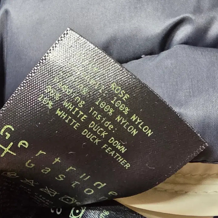 [BUNJANG] GERTRUDE + GASTON Slim Lightweight Duck Down Padding / GERTRUDE + GASTON 덕다운 슬림 경량 패딩