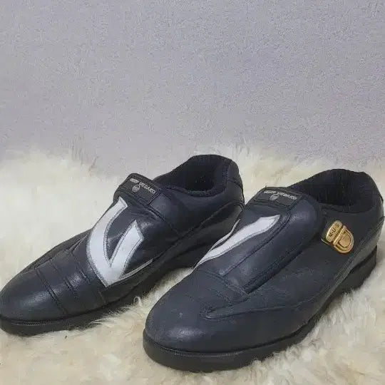 [BUNJANG] Mores Mesako Black Sneakers (Size 235) / 모르 메사코 Mores Mesako 블랙 운동화235