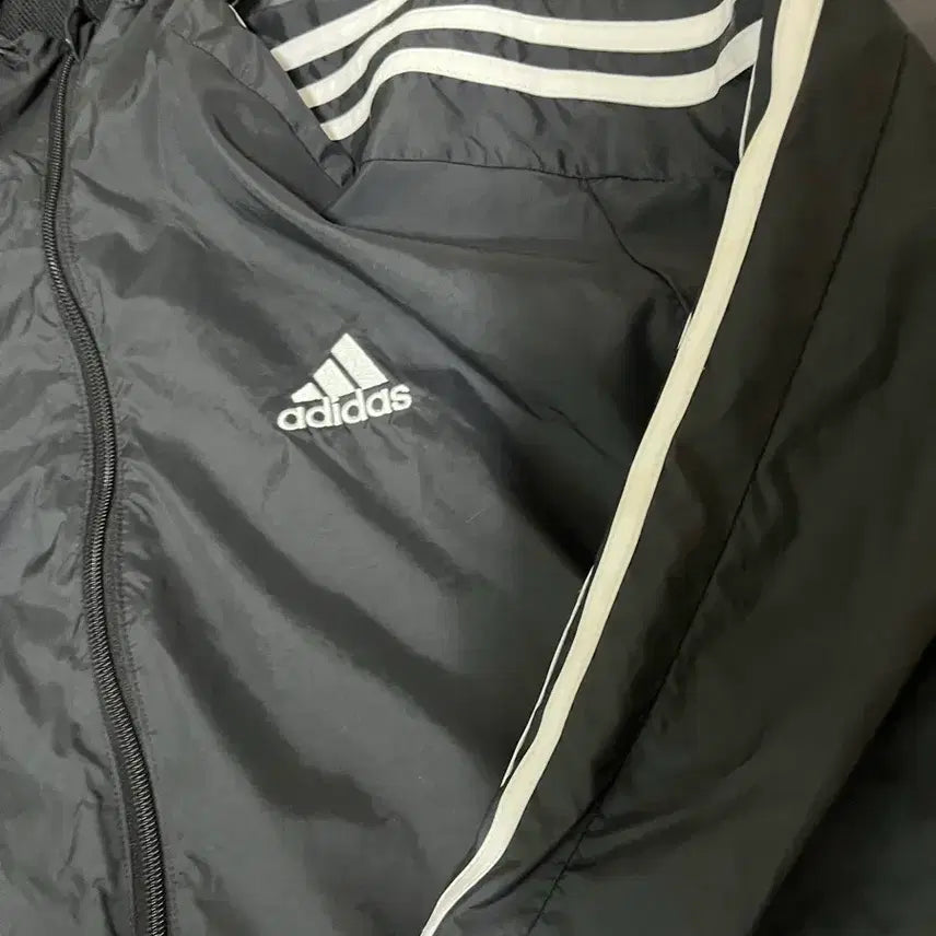[BUNJANG] Adidas Black Tricolor Windbreaker Jacket / 아디다스 블랙 삼선 바람막이 자켓