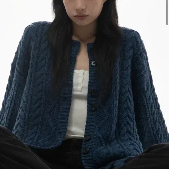 [BUNJANG] Ponyz Denim Cable Knit Cardigan / 포니즈 데님 케이블 니트 가디건