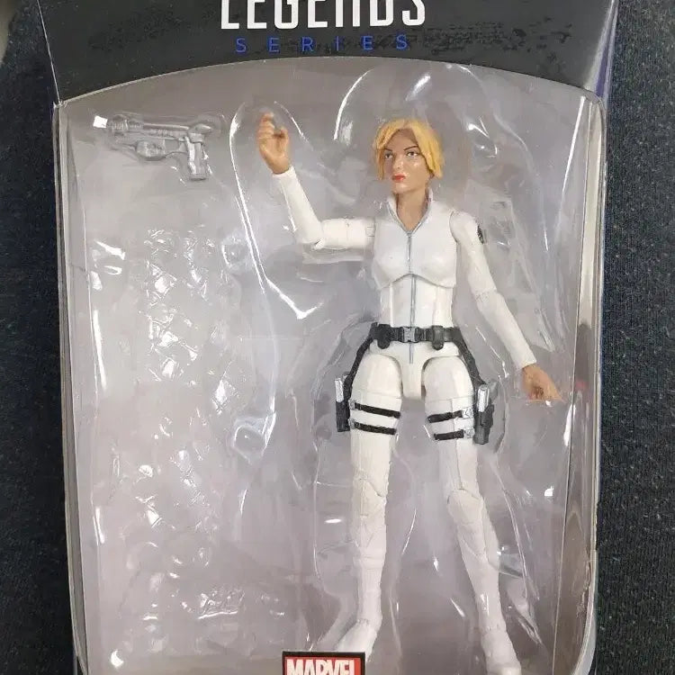 [BUNJANG] Marvel Legends Sharon Carter Figure / 마블레전드 샤론카터 피규어