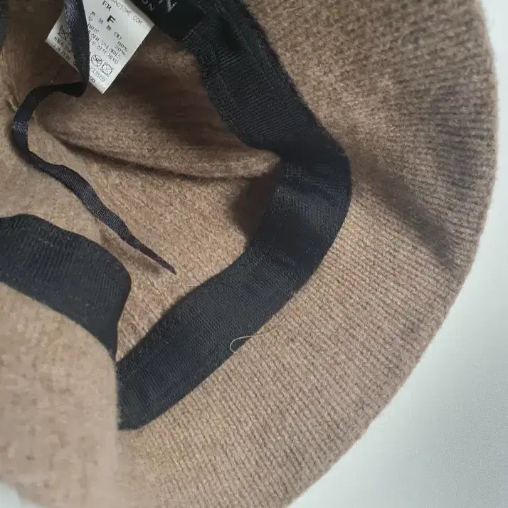 [BUNJANG] Lanvin Collection Wool Blend Emblem Bucket Hat / 랑방컬렉션 울 블렌드 엠블럼 버킷 햇