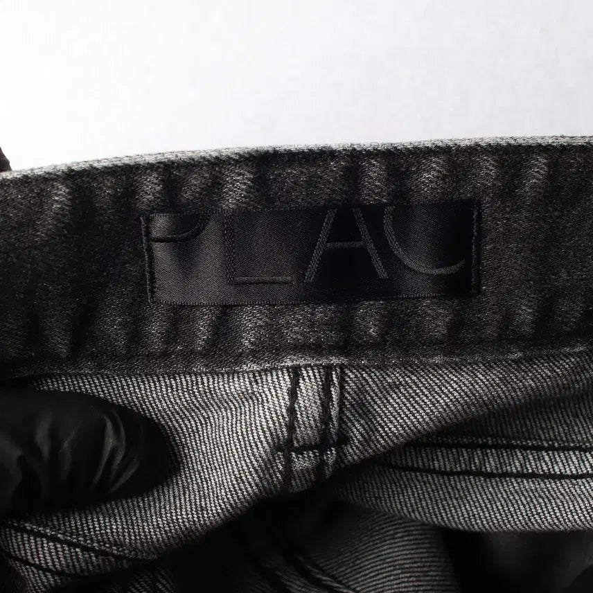 [BUNJANG] PLAC 623 Slim Cropped Washed Denim Jeans / 플랙 623 슬림 크롭 워시드 데님 팬츠 데미지 진