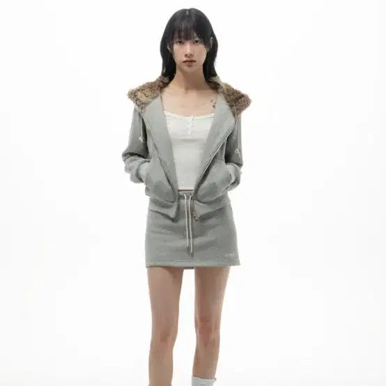 [BUNJANG] Ponyz Gray Mini Skirt / 포니즈 퍼후드집업+그레이 스커트 속바지내장 세트판매