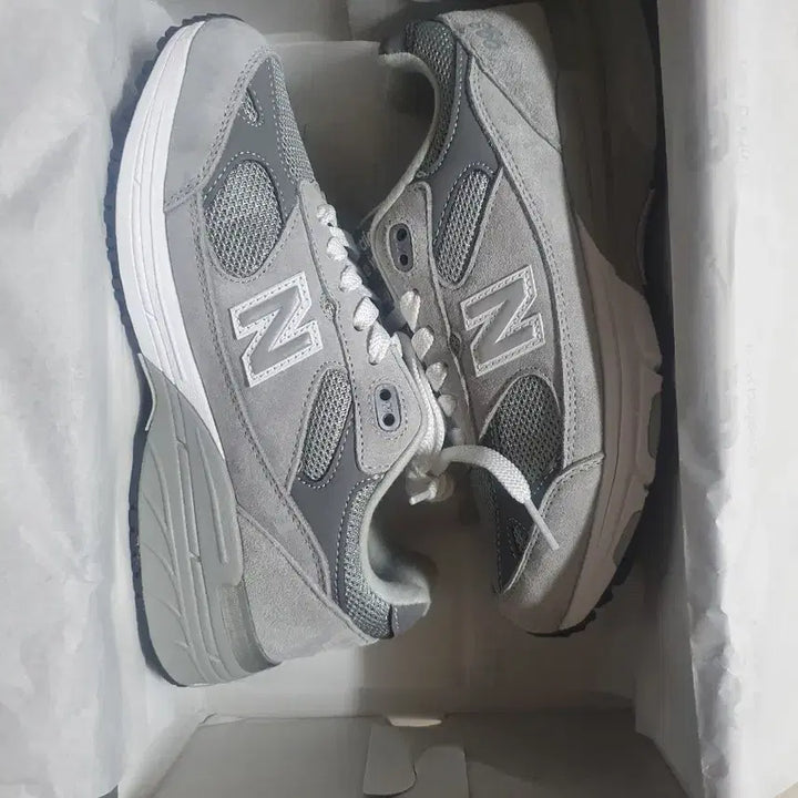 [BUNJANG] New Balance 993 Gray Sneakers / 뉴발란스993 그레이 235