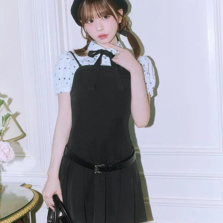 [BUNJANG] Michel Macaron Monogram Pleated Dress / 미셸마카롱 모노그램 셔츠 플리츠 원피스