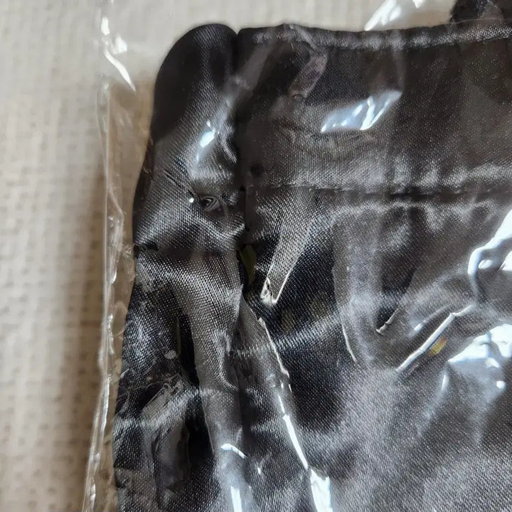 [BUNJANG] Muunjoakkwi Hachiware Shoulder Bag / 먼작귀 하치와레 숄더백