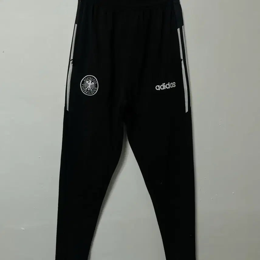 [SOLD OUT] 30-32 아디다스 기능성 밴딩 트레이닝 바지 정품