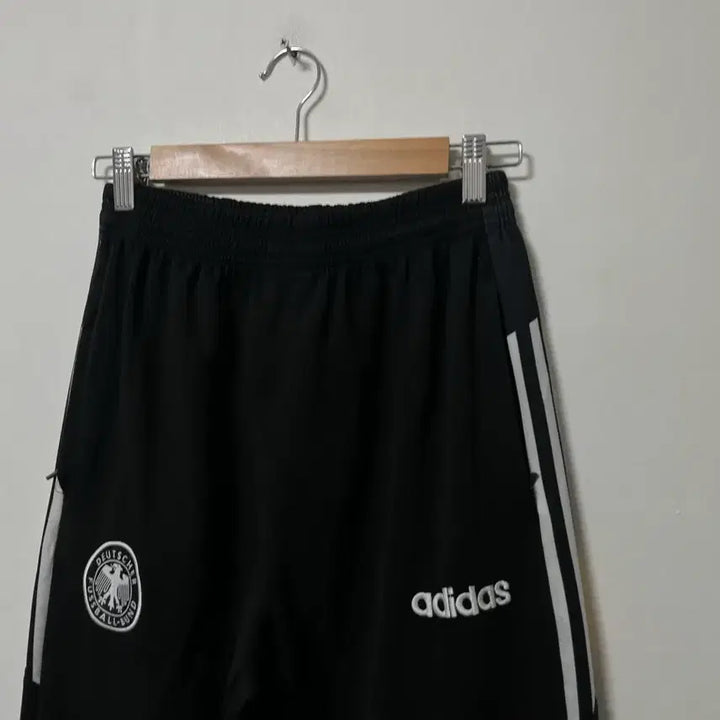 [SOLD OUT] 30-32 아디다스 기능성 밴딩 트레이닝 바지 정품