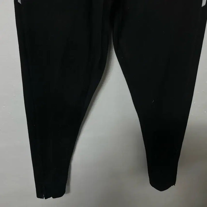 [SOLD OUT] 30-32 아디다스 기능성 밴딩 트레이닝 바지 정품