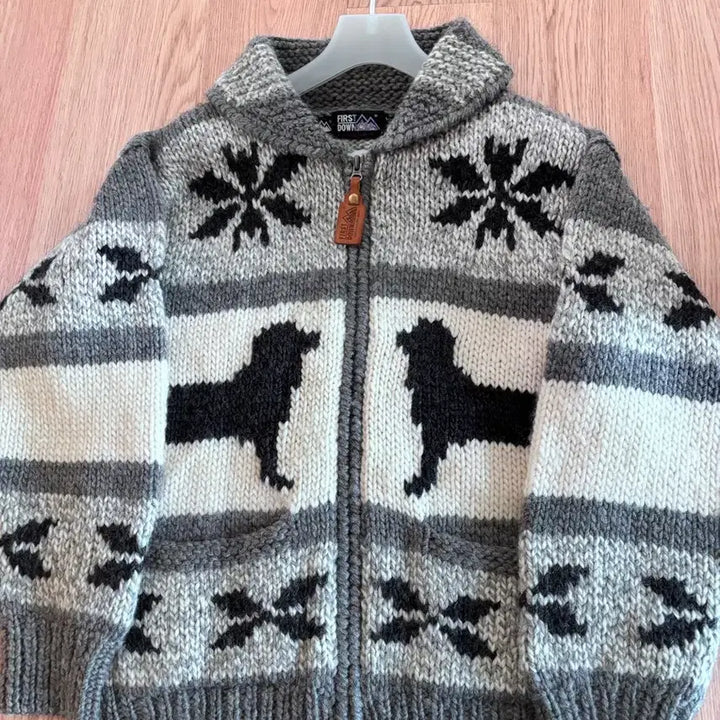 [BUNJANG] First Down Retriever Cowichan Zip-Up Sweater / 빈티지 대장템 퍼스트다운 리트리버 눈꽃 코위찬 집업