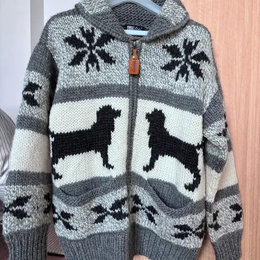 [BUNJANG] First Down Retriever Cowichan Zip-Up Sweater / 빈티지 대장템 퍼스트다운 리트리버 눈꽃 코위찬 집업