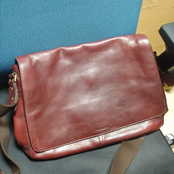 [BUNJANG] Coach Mail Bag M / 소가죽 메일백 코치 버건디 백  L