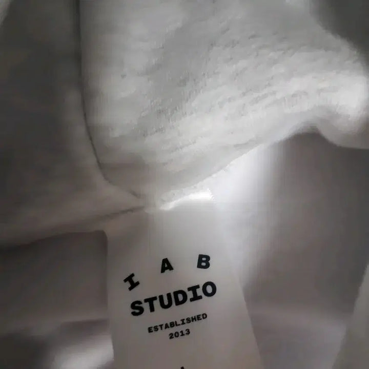 [BUNJANG] IAB Studio 25 Hoodie Light Gray Navy L / 아이앱 스튜디오 25 후드 라이트 그레이 네이비 L