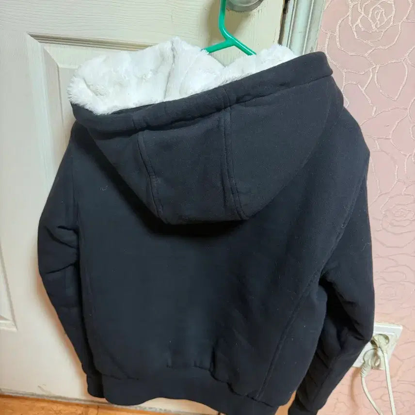 [BUNJANG] Moose Knuckles Bunny Sweater / 무스너클 바니스웨터