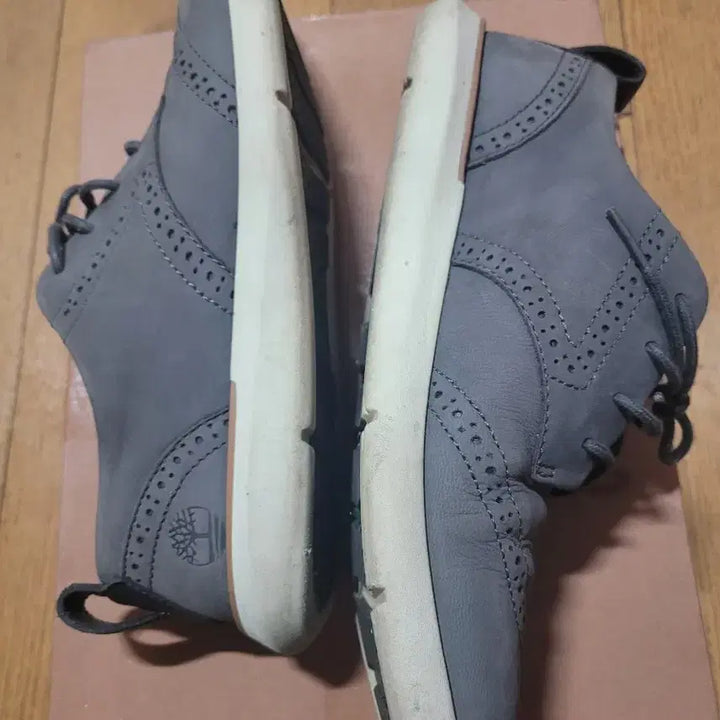 [BUNJANG] Timberland Suede Sneakers 250 / 팀버랜드 스웨이드  스니커즈  250