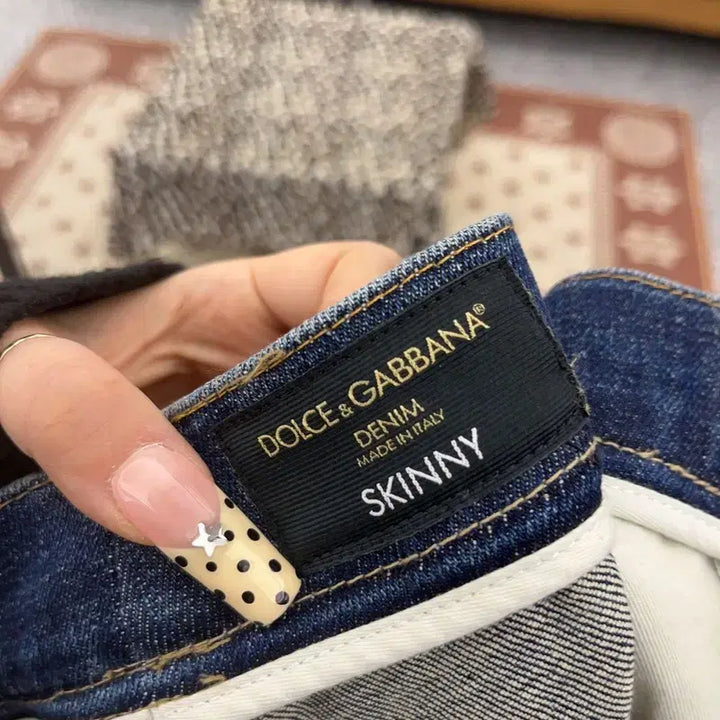 [BUNJANG] Dolce &amp; Gabbana Modern Chic Skinny Denim Pants / 돌체앤가바나 모던시크 캐주얼 힙패치 스키니 데님팬츠 30인치 C09725