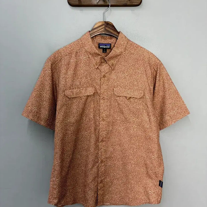 [BUNJANG] Patagonia Hike Half Shirt (Size L) / 파타고니아 하이크 하프셔츠 A3623