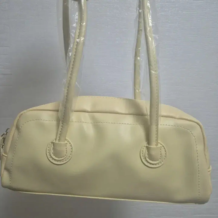 [BUNJANG] Ivory Shoulder Bag / 아이보리 숄더백 새상품