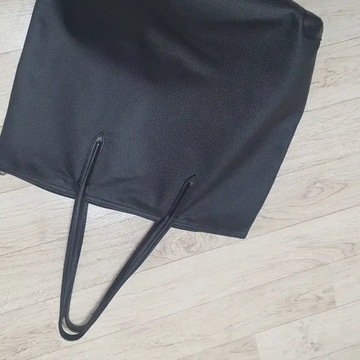 [BUNJANG] Lacoste Handbag / 라코스테 정품 가방 손가방 좋아요