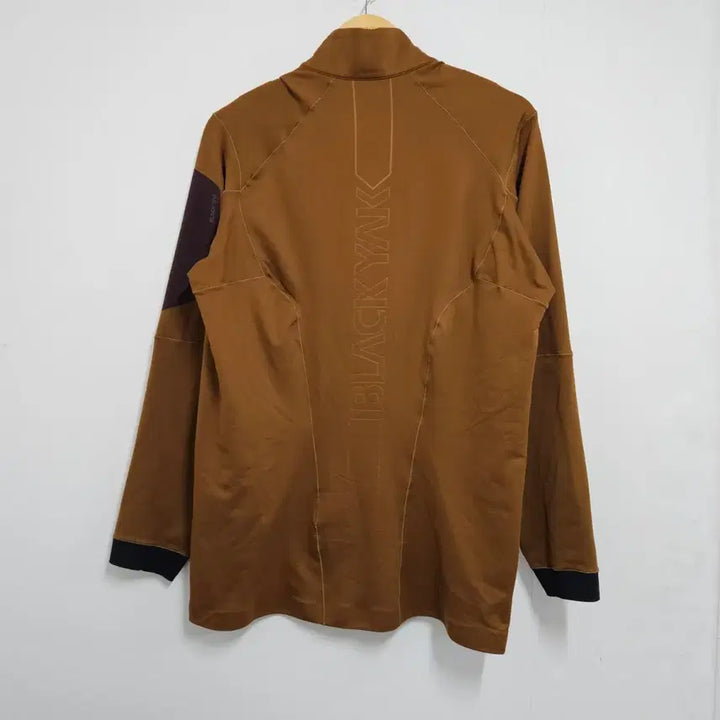 [BUNJANG] Black Yak Brown Half-Zip Long Sleeve T-shirt / 105 블랙야크 브라운 반집업 긴팔티셔츠