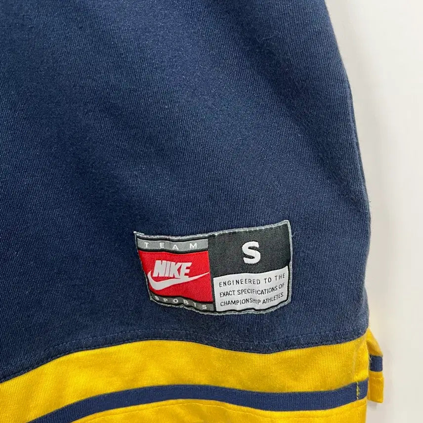 [BUNJANG] Nike Old School Michigan V-Neck Jersey / [95] 00s 나이키 올드스쿨 미시간 웜업 브이넥 반팔 져지