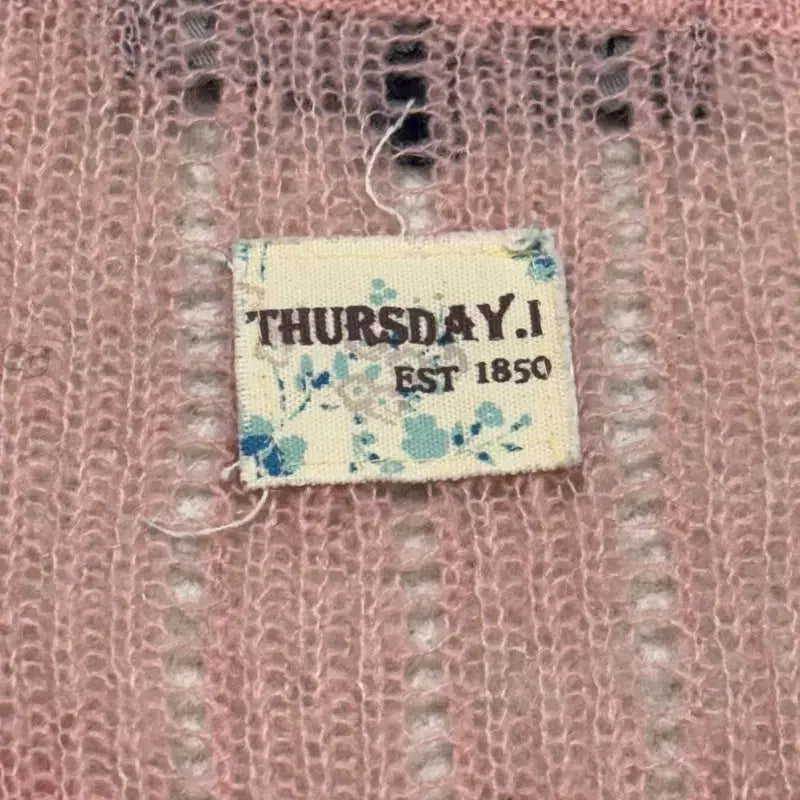 [BUNJANG] THURSDAY ISLAND Round Neck Knit Sweater / THURSDAY ISLAND 라운드넥 니트 90