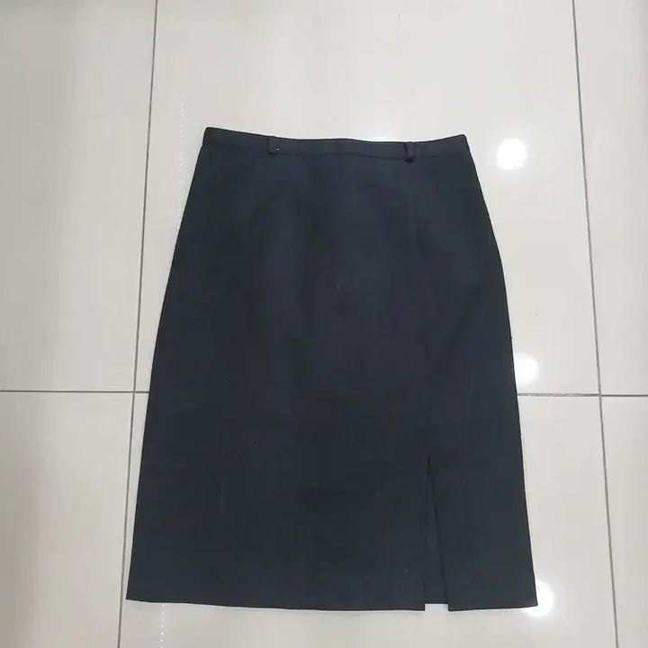 [BUNJANG] Black Long Skirt - Size 29 / 29사이즈 검정 롱치마 레이온70폴리에스텔30 중고 허리단면36총길이60