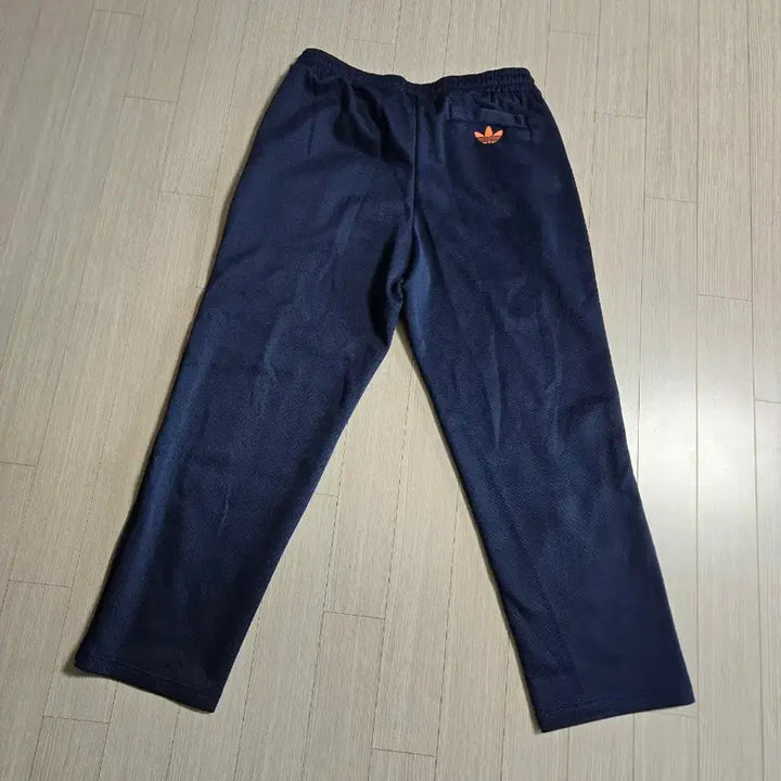[SOLD OUT] 아디다스 네이비 삼선 트레이닝 바지