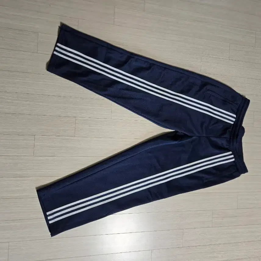 [SOLD OUT] 아디다스 네이비 삼선 트레이닝 바지
