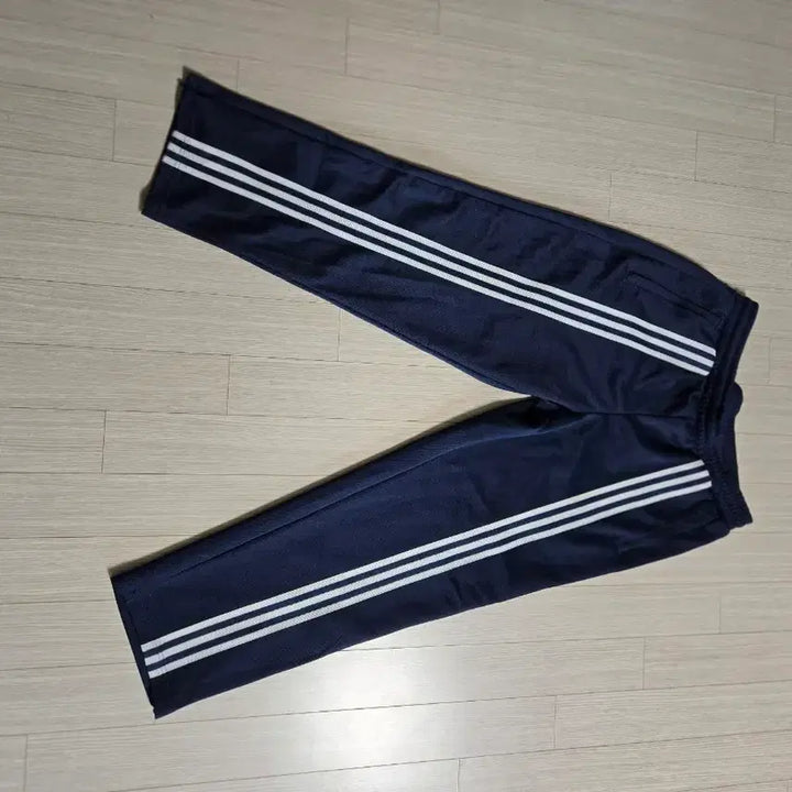 [SOLD OUT] 아디다스 네이비 삼선 트레이닝 바지
