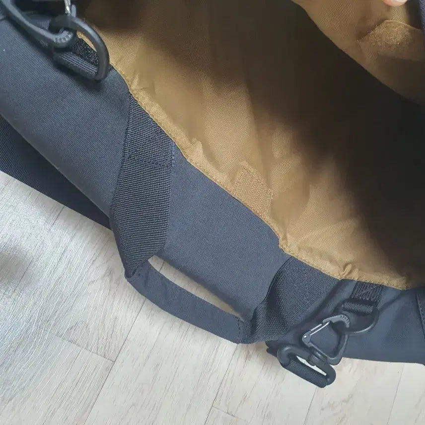 [BUNJANG] Kangol Crossbody Bag / 캉골 정품 크로스백 가방 완전좋아요