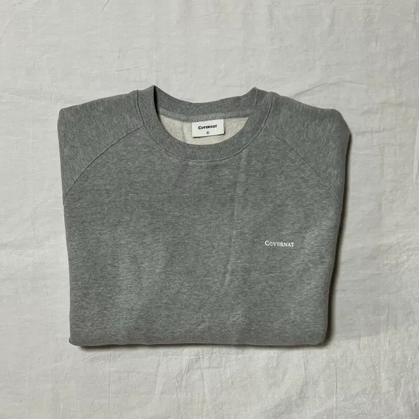[BUNJANG] Covernat Small Logo Sweatshirt Gray (Size L) / L) 커버낫 스몰 로고 맨투맨 그레이