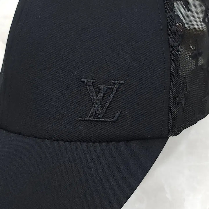 [BUNJANG] Louis Vuitton Monogram Mesh Baseball Cap Black XL / 루이비통 LV 모노그램 메쉬 베이스볼 캡 블랙 XL M77116