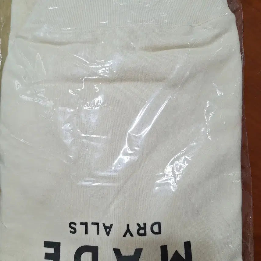 [BUNJANG] HUMAN MADE Sweatshirt Ivory XXL / HUMAN MADE 맨투맨 아이보리/XXL 새상품